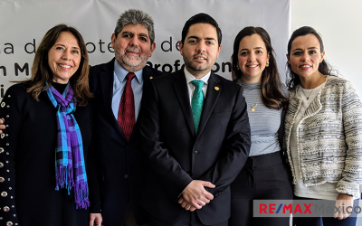 Broker de Oficina RE/MAX toma protesta como Presidente AMPI sección Ensenada